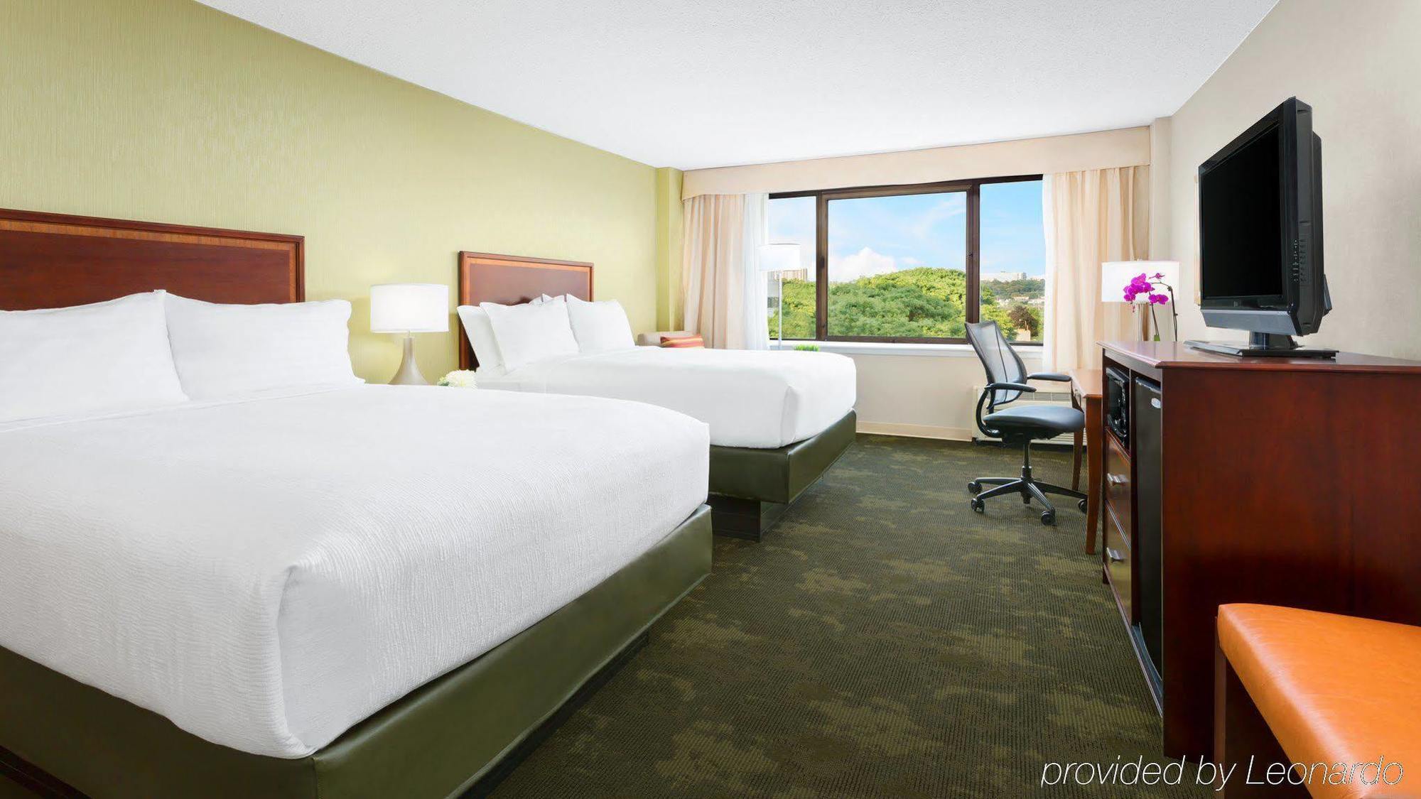 Holiday Inn Secaucus Meadowlands Εξωτερικό φωτογραφία
