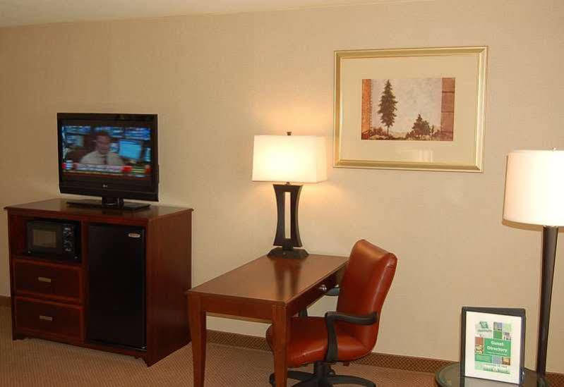 Holiday Inn Secaucus Meadowlands Εξωτερικό φωτογραφία