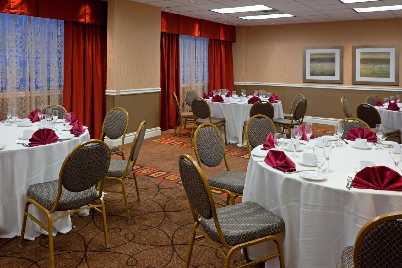 Holiday Inn Secaucus Meadowlands Εξωτερικό φωτογραφία